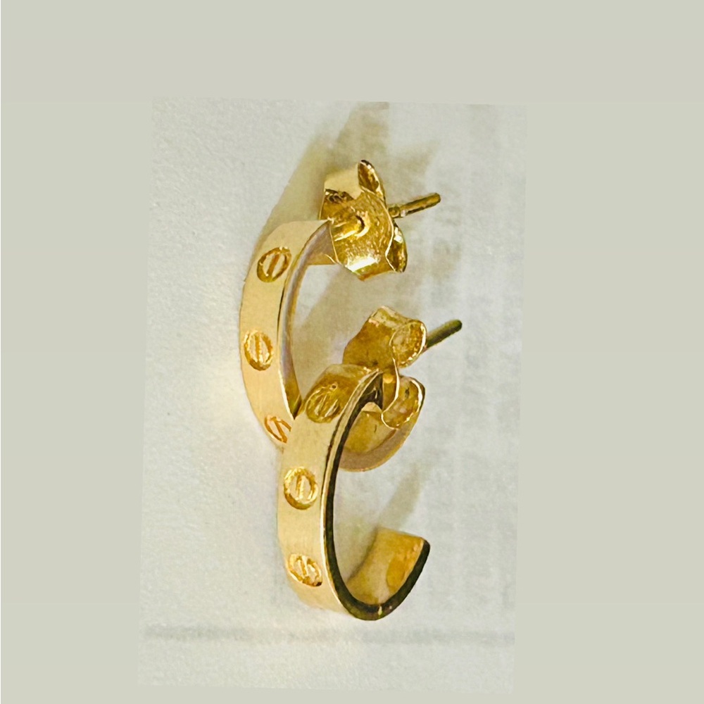 ✨ 18K Solid Gold Half Moon Stud Earrings with Screw Design